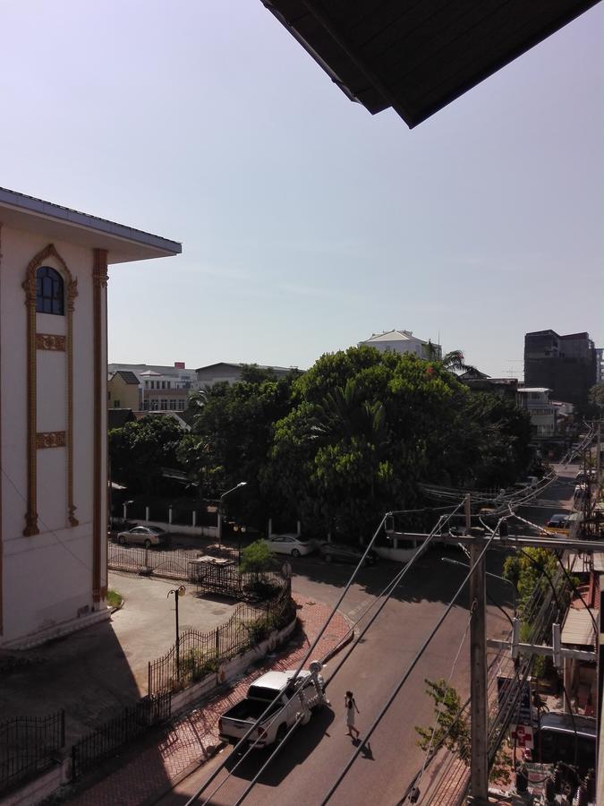 Faa Apartment Виентиане Екстериор снимка